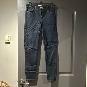 Judy Blue dark rinse jeans. Size 9/29.  28 inch inseam.